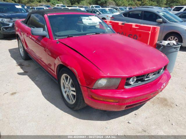  Salvage Ford Mustang