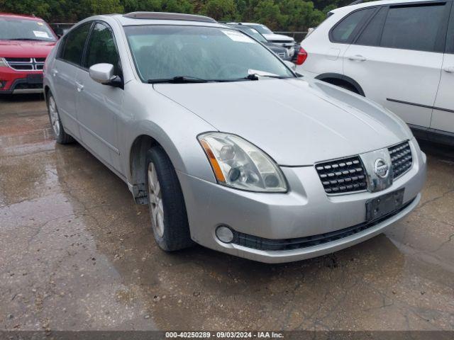  Salvage Nissan Maxima