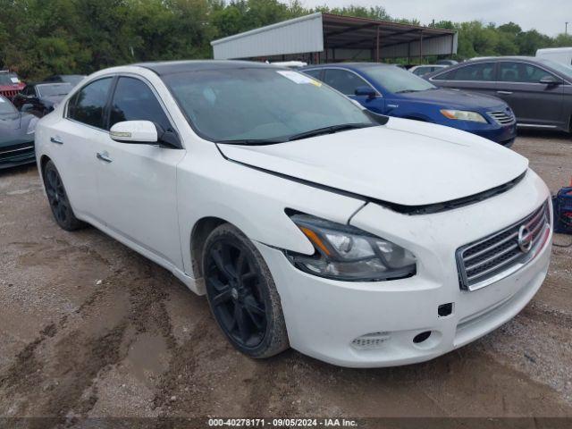  Salvage Nissan Maxima