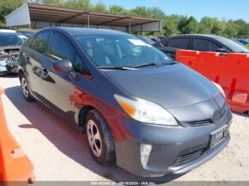  Salvage Toyota Prius