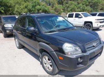  Salvage Hyundai TUCSON