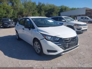  Salvage Nissan Versa