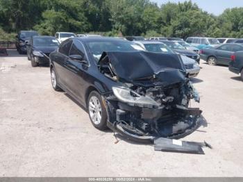  Salvage Chrysler 200