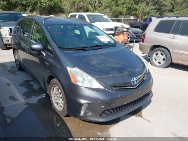  Salvage Toyota Prius v