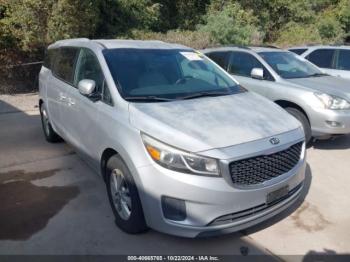  Salvage Kia Sedona