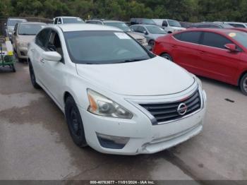  Salvage Nissan Altima