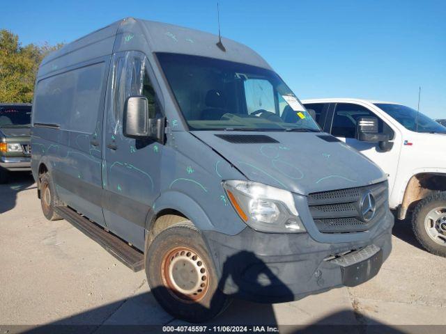  Salvage Mercedes-Benz Sprinter 2500