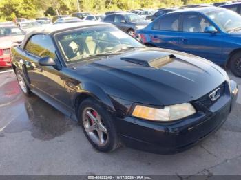  Salvage Ford Mustang