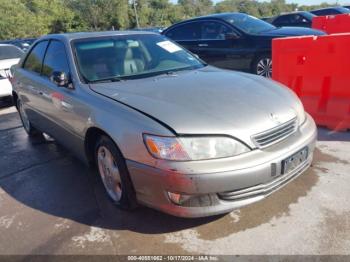  Salvage Lexus Es