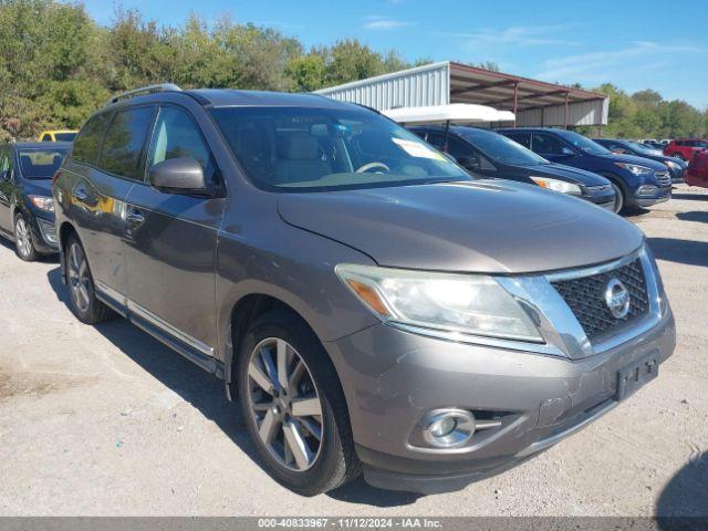  Salvage Nissan Pathfinder