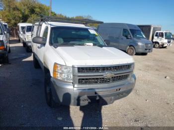  Salvage Chevrolet Silverado 2500