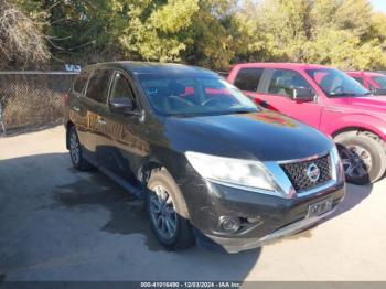  Salvage Nissan Pathfinder