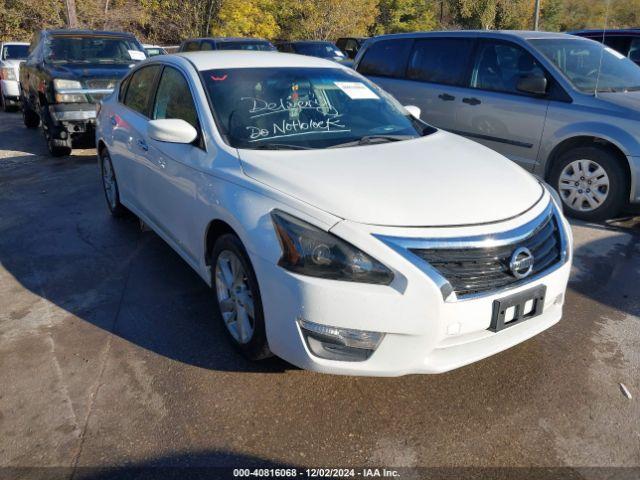  Salvage Nissan Altima