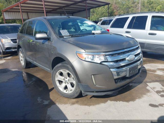  Salvage Ford Edge