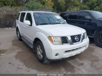  Salvage Nissan Pathfinder