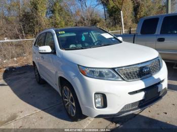  Salvage Kia Sorento