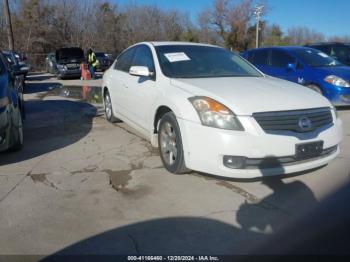  Salvage Nissan Altima