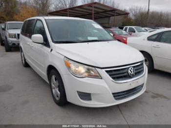  Salvage Volkswagen Routan