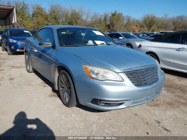  Salvage Chrysler 200