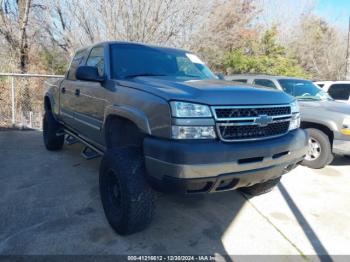  Salvage Chevrolet Silverado 2500