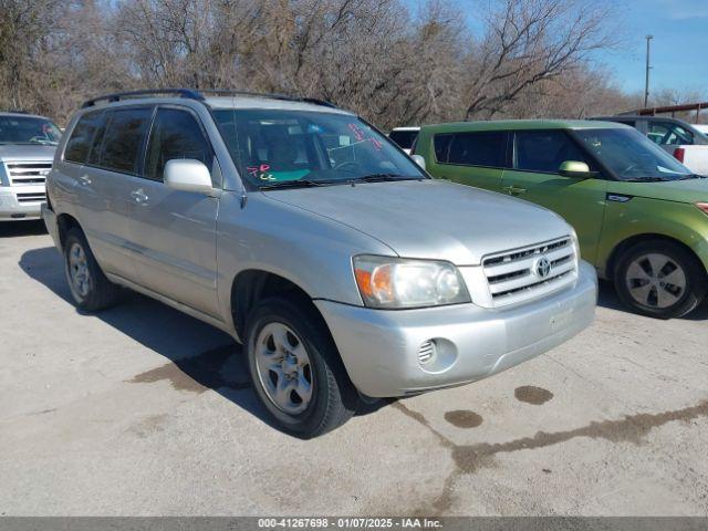  Salvage Toyota Highlander