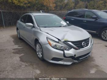  Salvage Nissan Altima