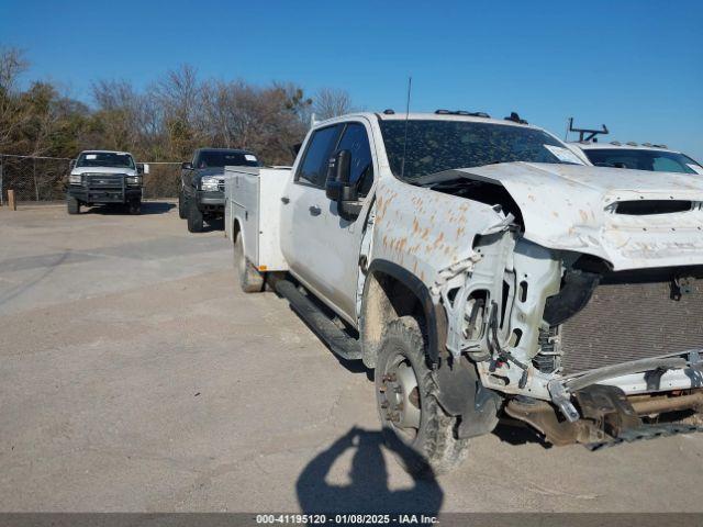  Salvage Chevrolet Silverado 3500