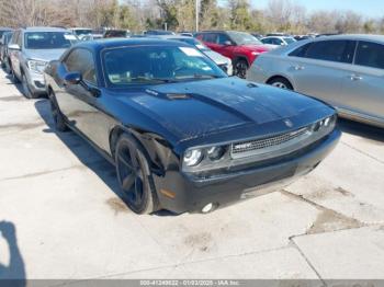  Salvage Dodge Challenger