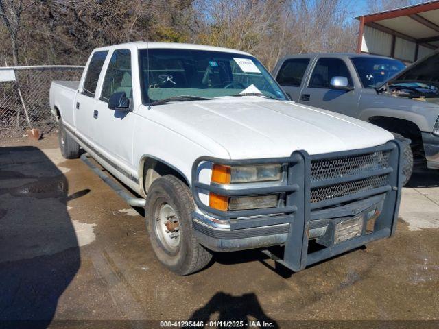  Salvage Chevrolet C3500