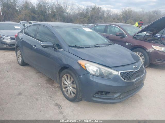  Salvage Kia Forte