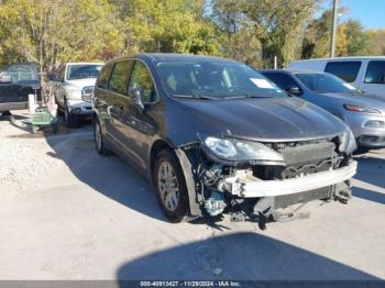  Salvage Chrysler Voyager