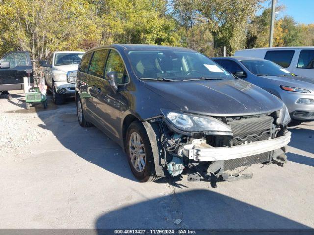  Salvage Chrysler Voyager