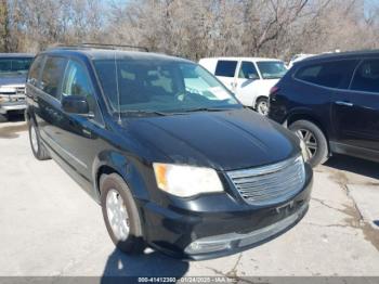  Salvage Chrysler Town & Country