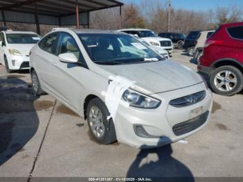  Salvage Hyundai ACCENT