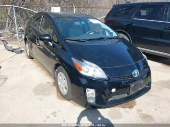  Salvage Toyota Prius