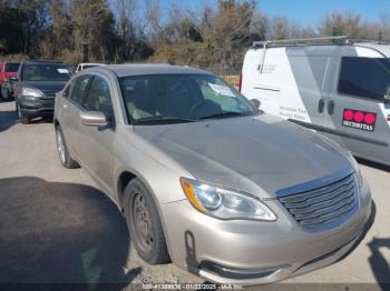  Salvage Chrysler 200