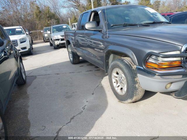  Salvage Dodge Dakota