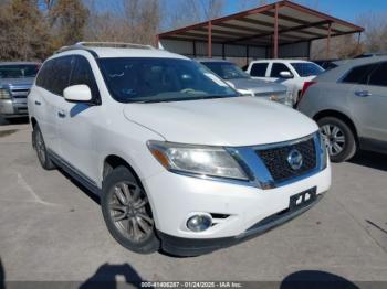  Salvage Nissan Pathfinder