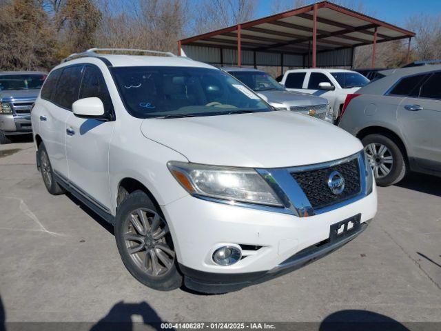  Salvage Nissan Pathfinder