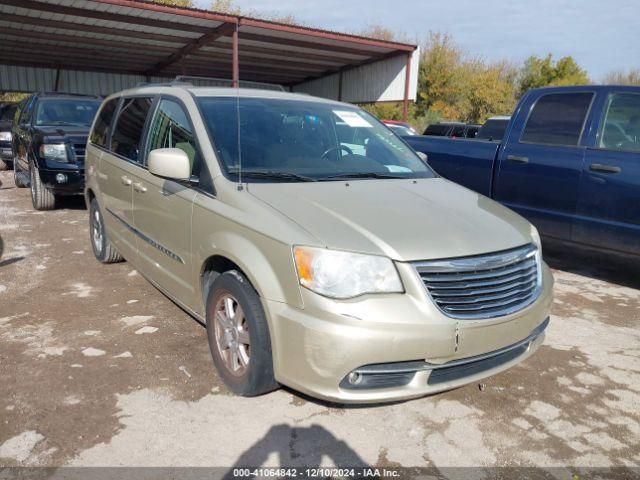  Salvage Chrysler Town & Country