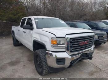  Salvage GMC Sierra 2500