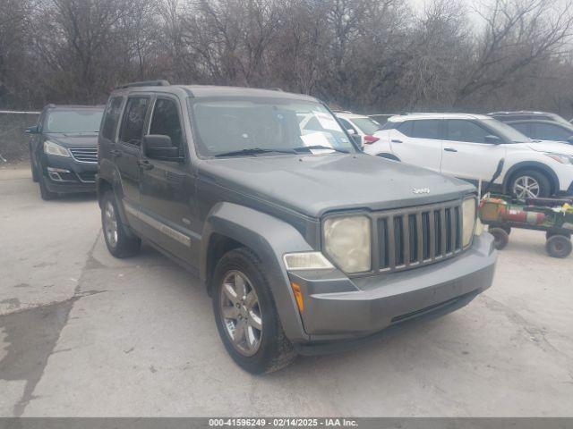  Salvage Jeep Liberty