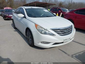  Salvage Hyundai SONATA