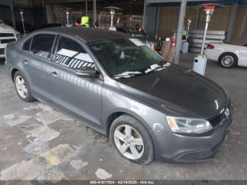  Salvage Volkswagen Jetta