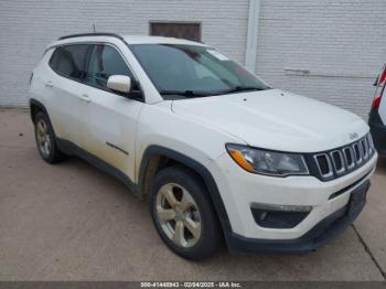  Salvage Jeep Compass