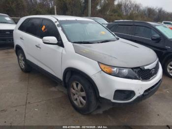  Salvage Kia Sorento