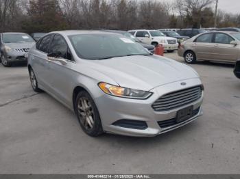  Salvage Ford Fusion