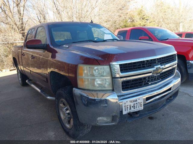  Salvage Chevrolet Silverado 2500