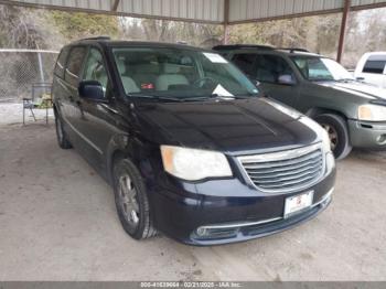  Salvage Chrysler Town & Country