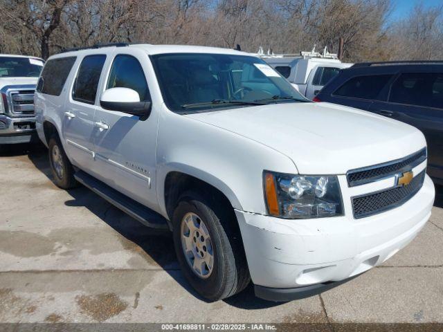  Salvage Chevrolet Suburban 1500